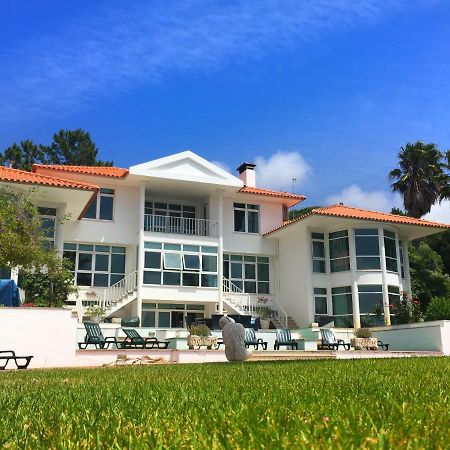 Casa Branca Guest House Foz do Arelho Bagian luar foto