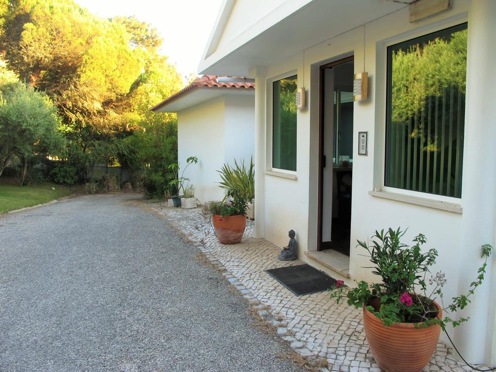 Casa Branca Guest House Foz do Arelho Bagian luar foto
