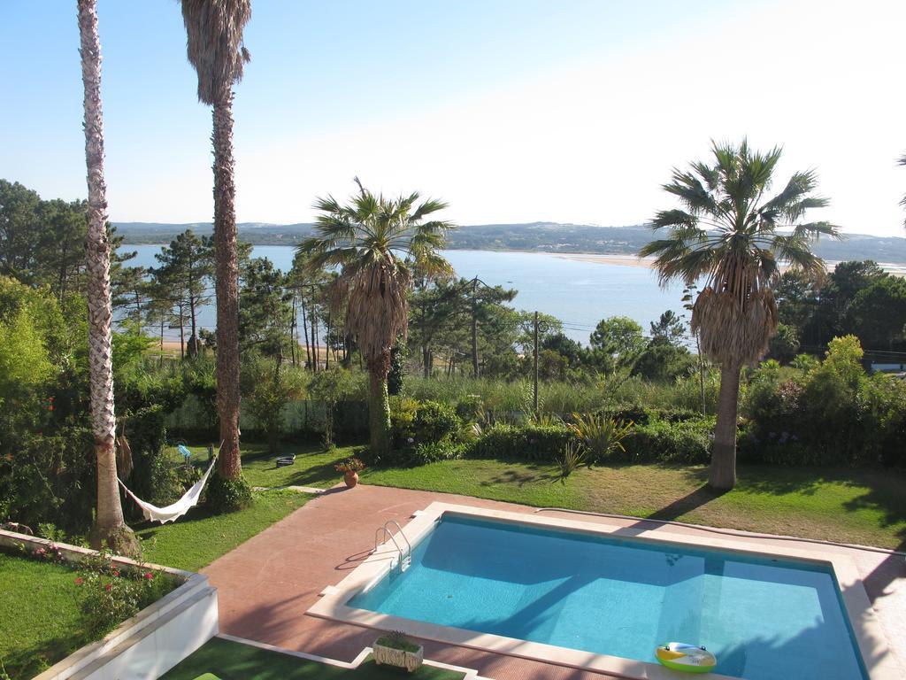 Casa Branca Guest House Foz do Arelho Bagian luar foto